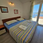 House Carmen Holiday home *