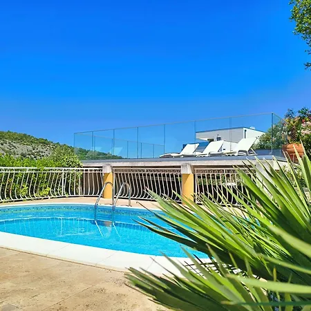 House Carmen Holiday home
