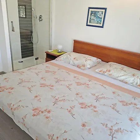 Holiday home House Carmen Razanj