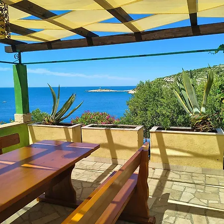 House Carmen Holiday home Razanj