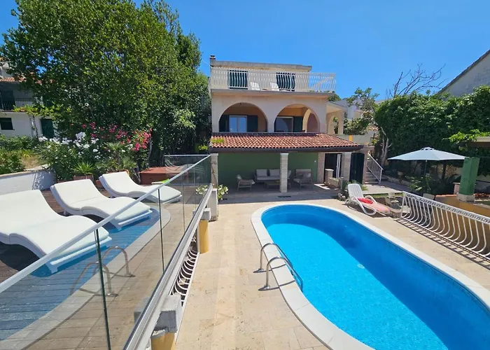 House Carmen Tatil Evi